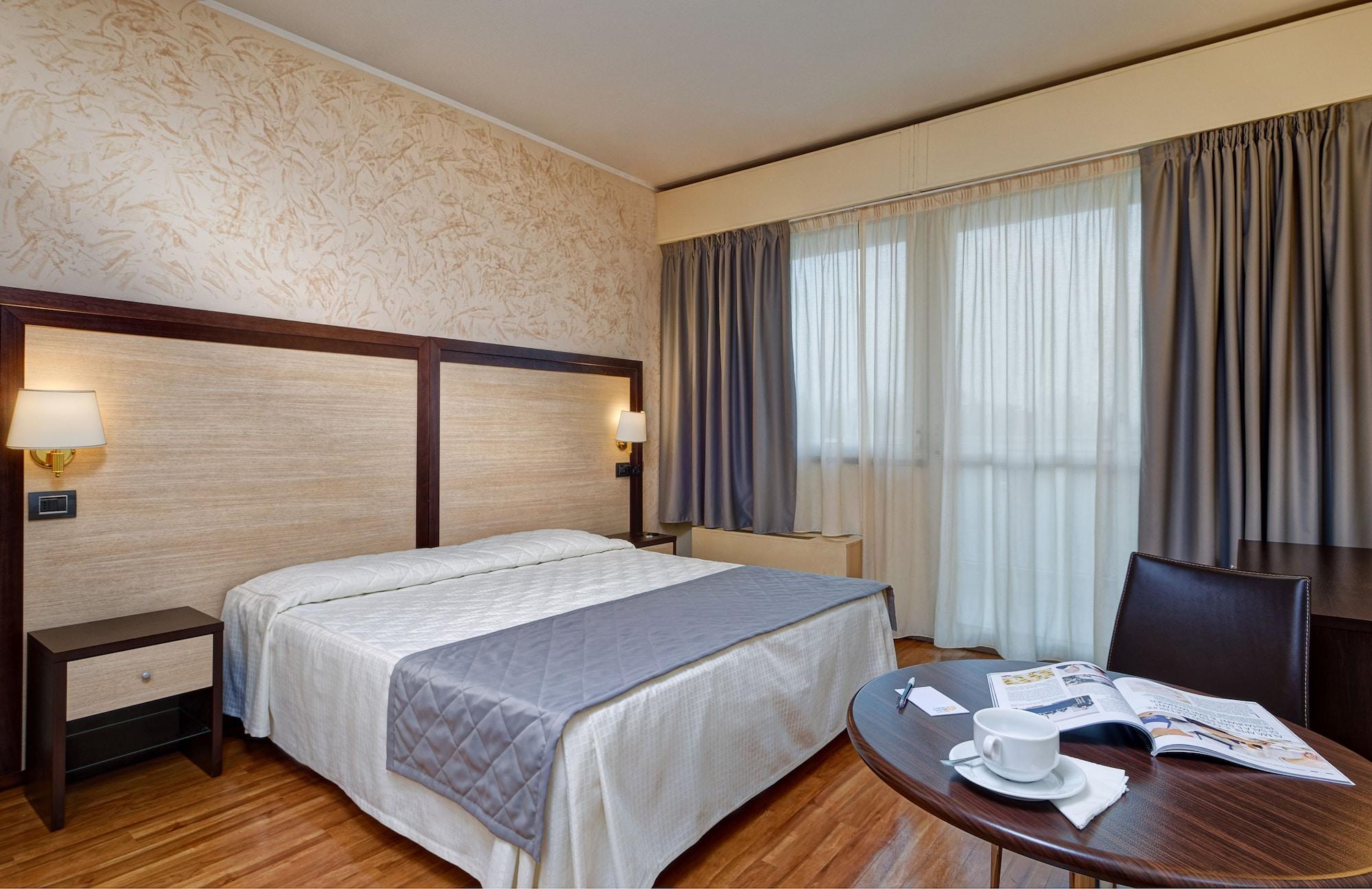 ไอเอช โฮเทล โบโลญญา เกท 7 Hotel กัลเดรารา ดิ เรโน ภายนอก รูปภาพ