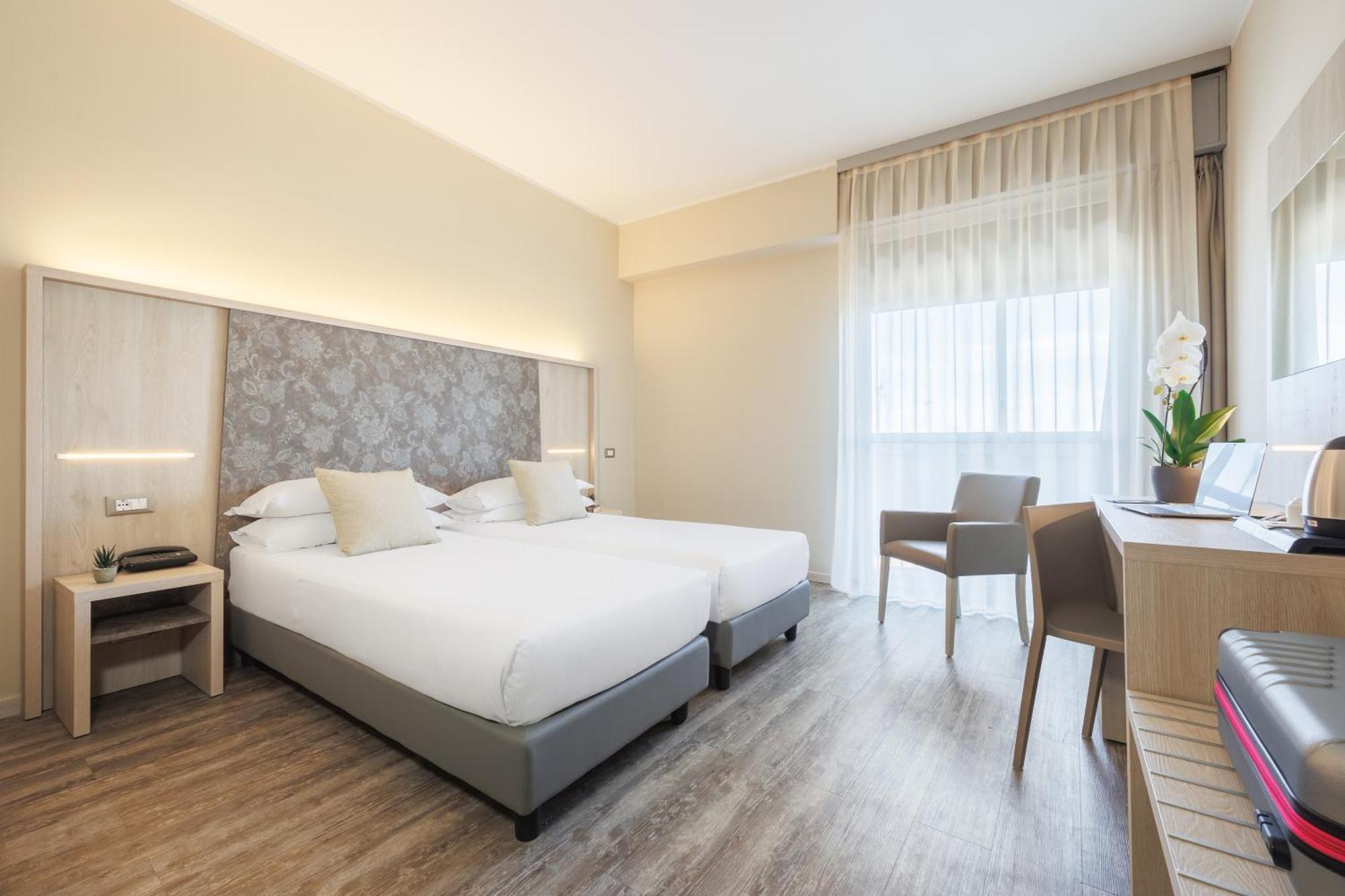 ไอเอช โฮเทล โบโลญญา เกท 7 Hotel กัลเดรารา ดิ เรโน ภายนอก รูปภาพ